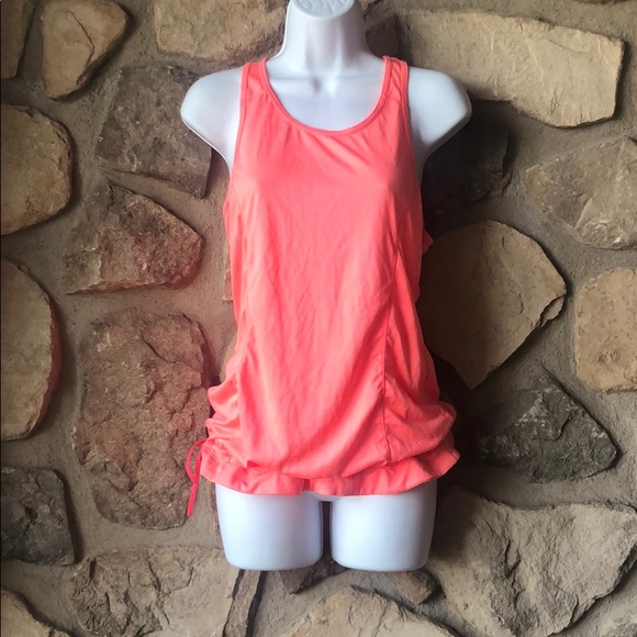 Tops - 🌺3for$20 coral athletic tank top